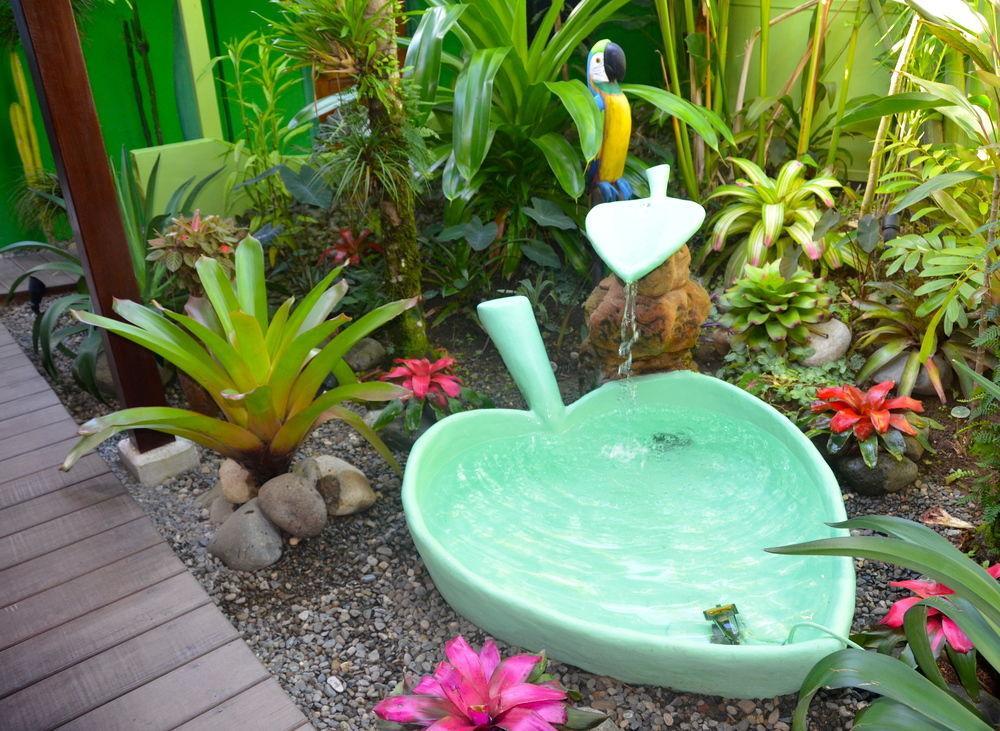 Physis Caribbean Bed & Breakfast Puerto Viejo de Talamanca Extérieur photo