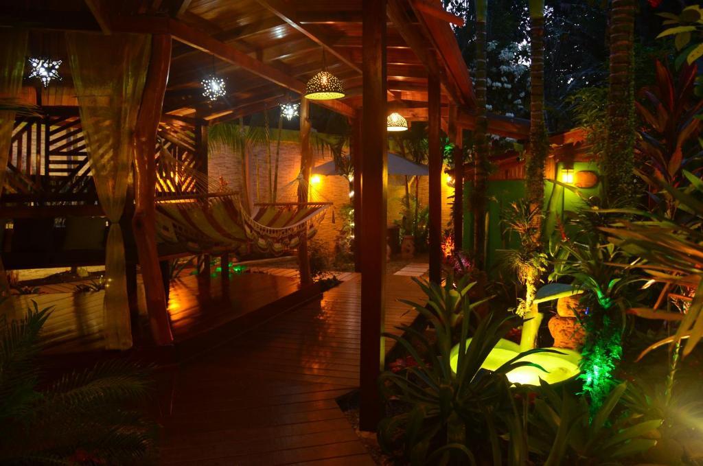 Physis Caribbean Bed & Breakfast Puerto Viejo de Talamanca Extérieur photo