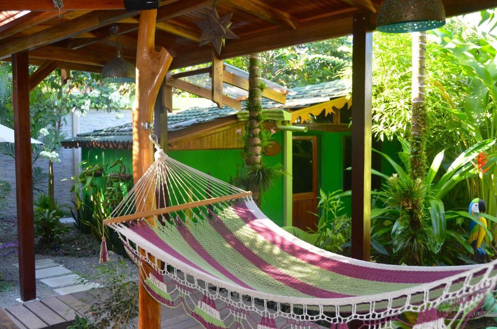 Physis Caribbean Bed & Breakfast Puerto Viejo de Talamanca Extérieur photo