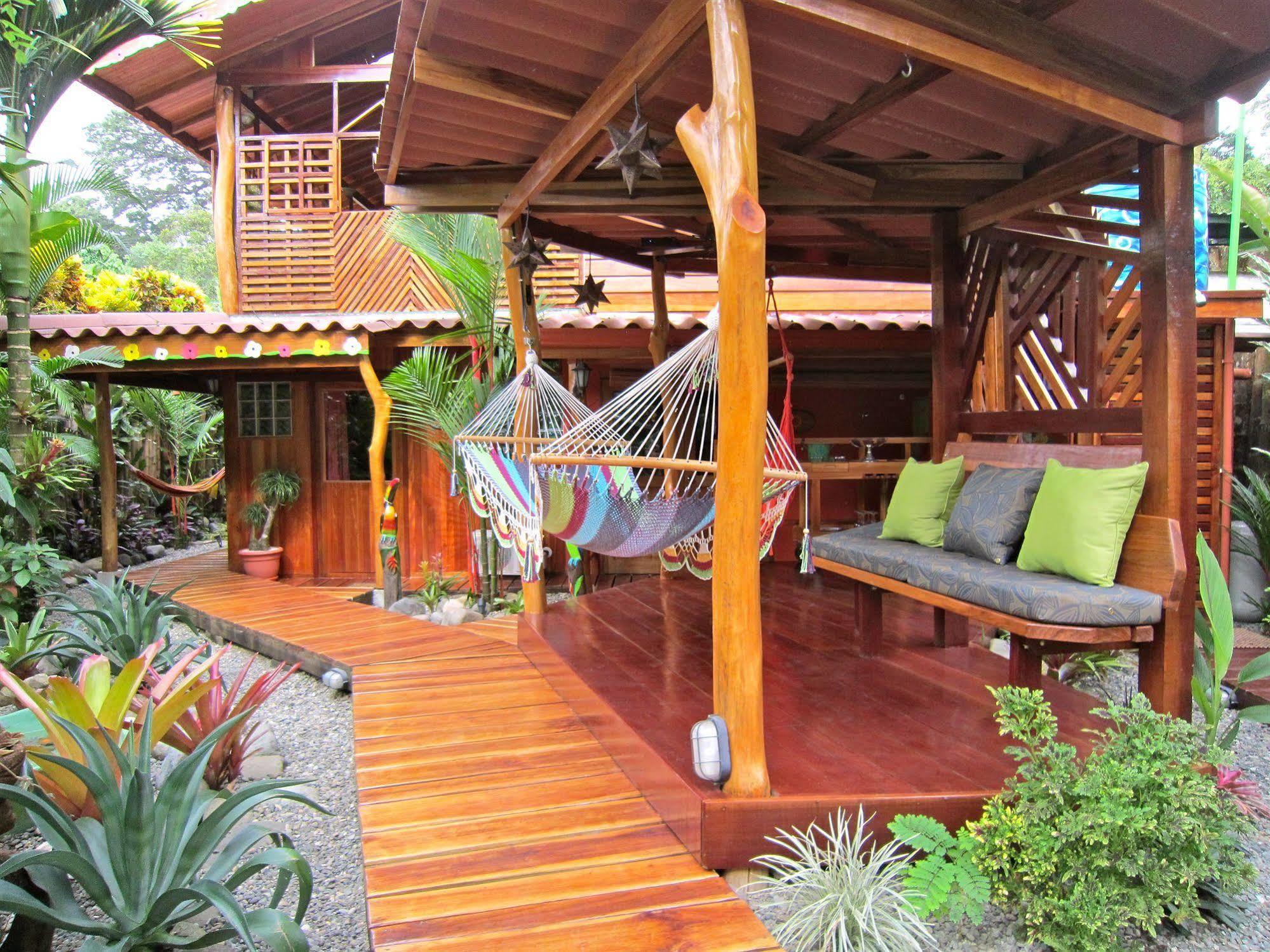 Physis Caribbean Bed & Breakfast Puerto Viejo de Talamanca Extérieur photo