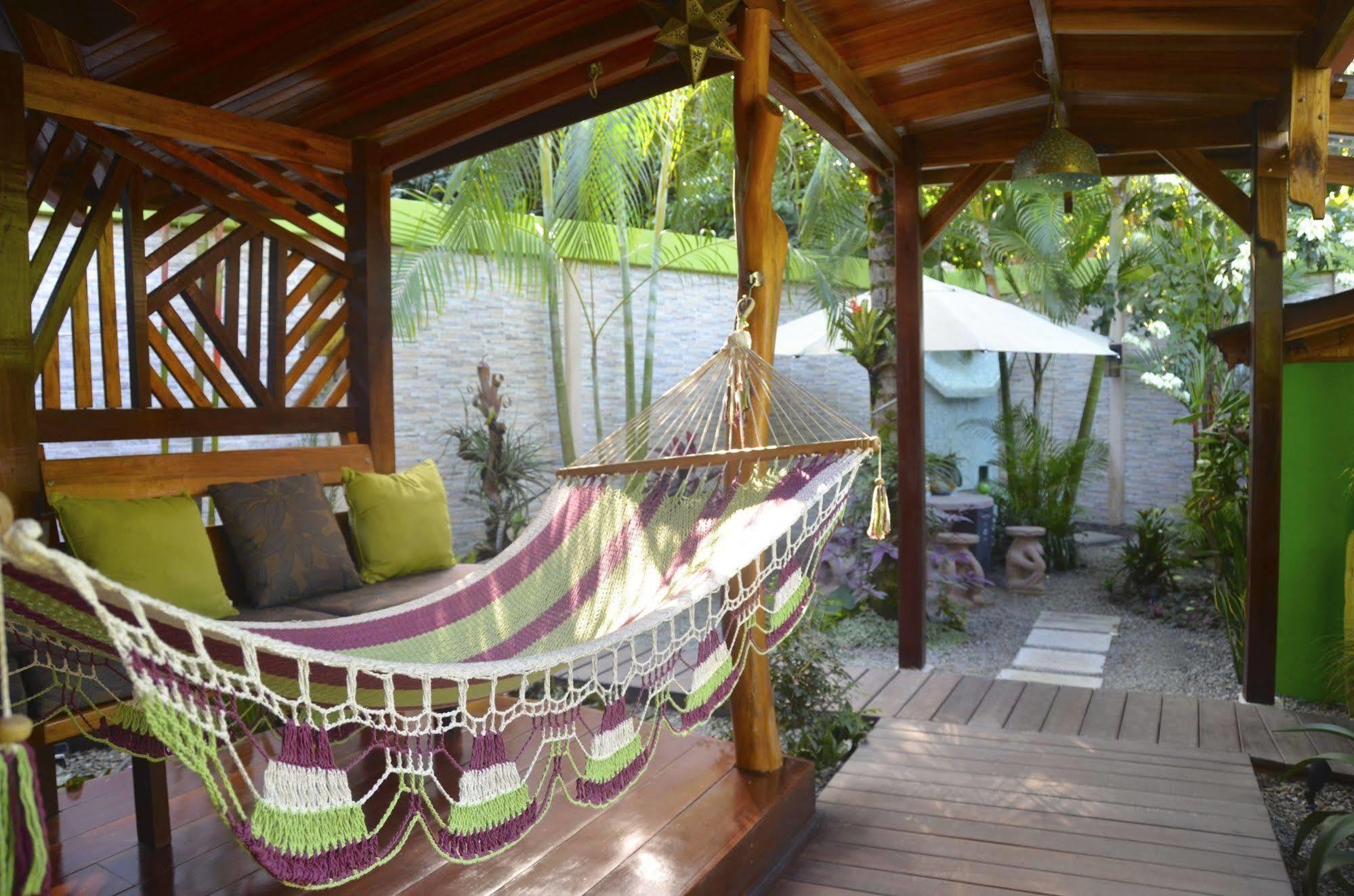 Physis Caribbean Bed & Breakfast Puerto Viejo de Talamanca Extérieur photo