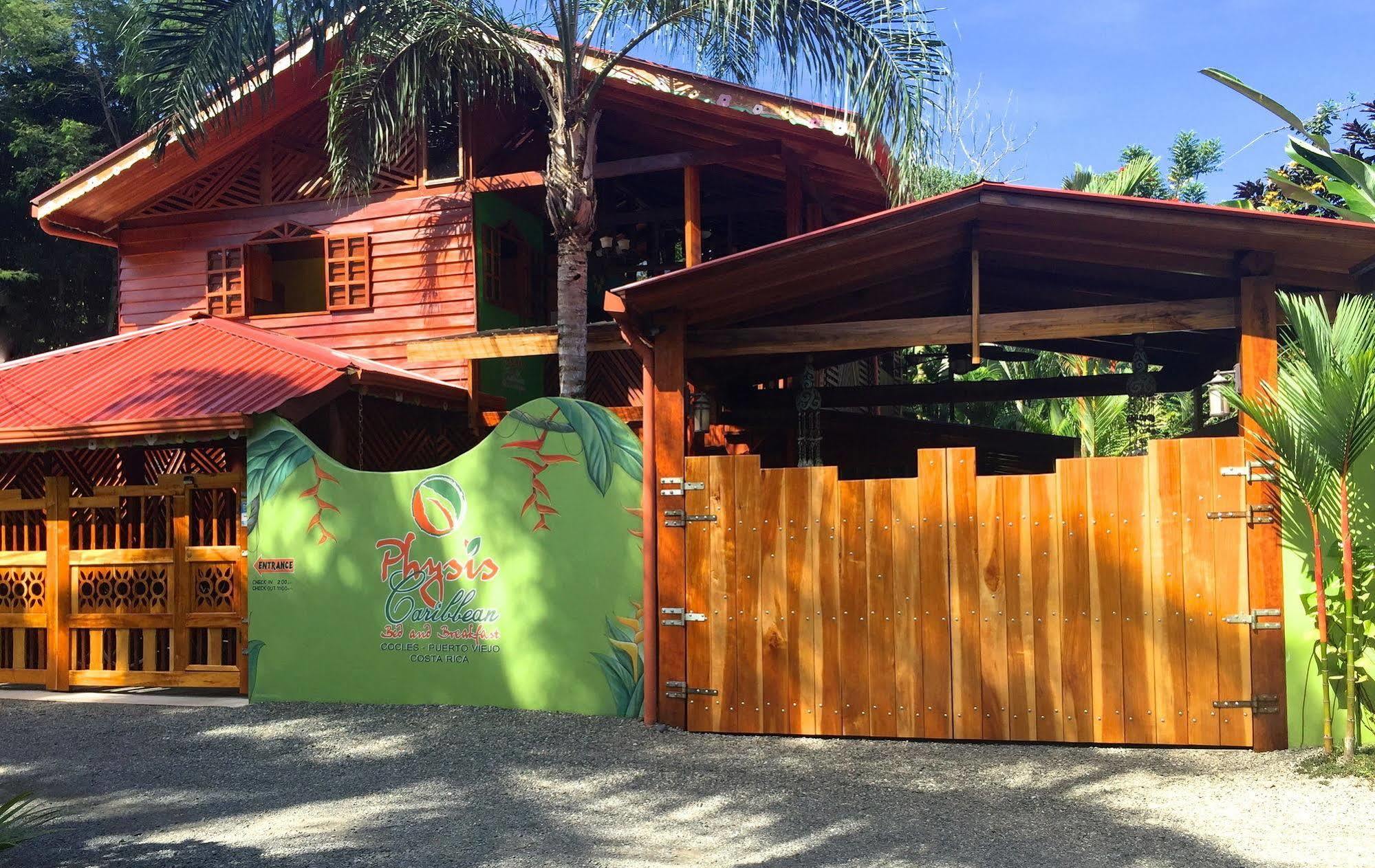 Physis Caribbean Bed & Breakfast Puerto Viejo de Talamanca Extérieur photo